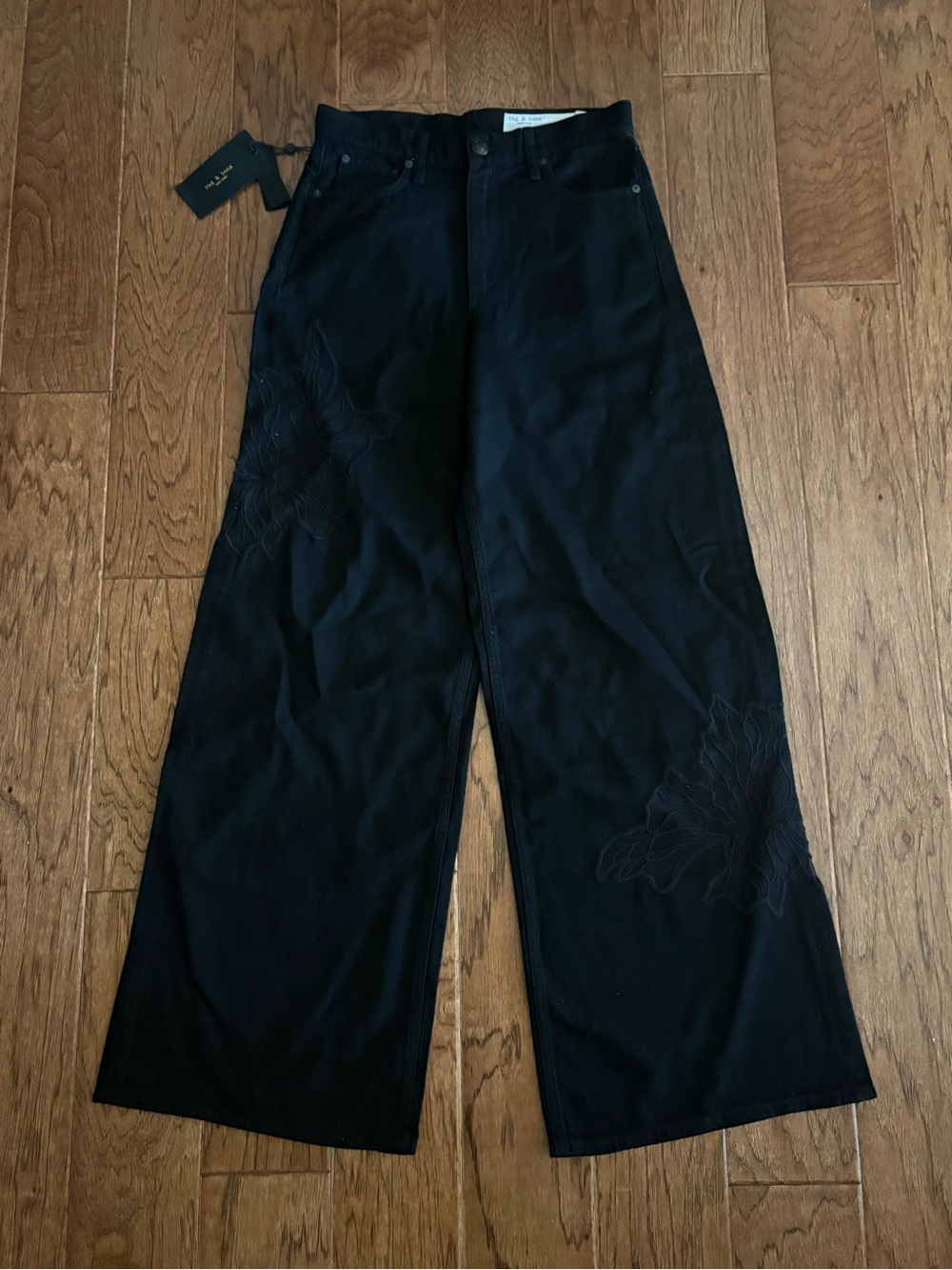 Rag & Bone The Sofie Ultra Wide Leg Jeans Black Floral Embroidered Size 26 NEW